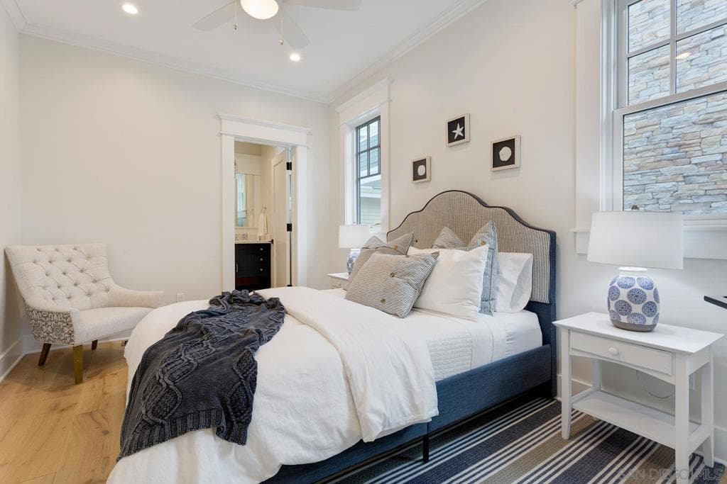 Residential Lease for rent at 1048 Isabella Ave, Coronado, San Diego County, CA featuring 4 beds and 6 baths