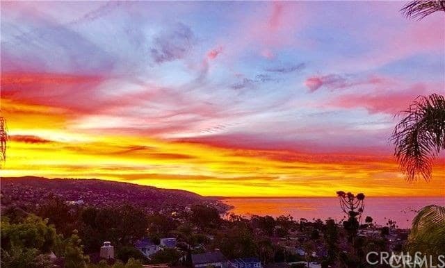 Single Family Residence for rent at 570 Allview, Laguna Beach, CA featuring 4 beds and 3 baths