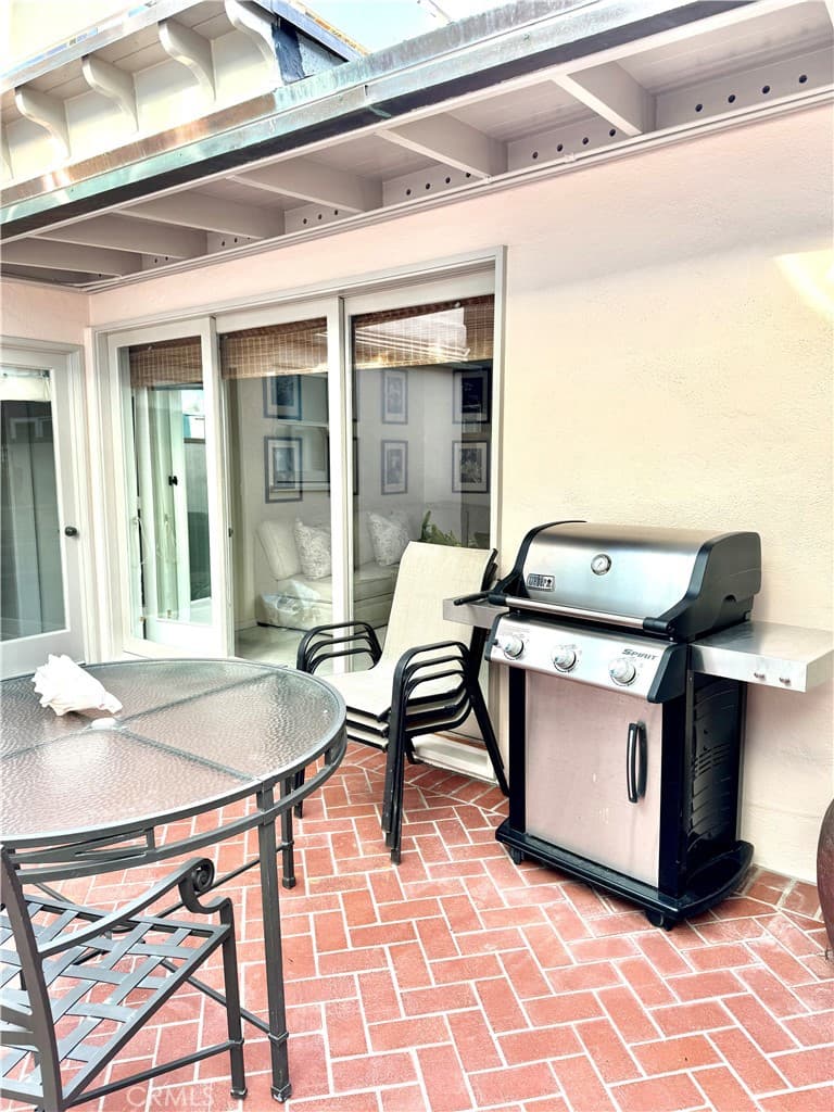 Duplex for rent at 1009 N Bay Front, Newport Beach, CA featuring 3 beds and 2 baths