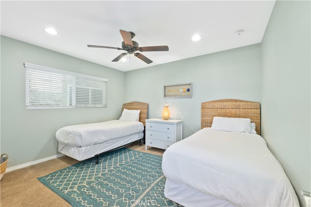 Duplex for rent at 119 46th St "Lower", Newport Beach, CA featuring 2 beds and 1 bath