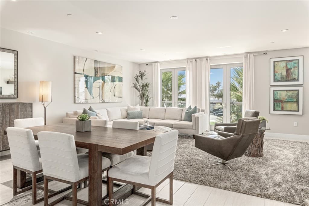 Townhouse for rent at 2280 Newport Boulevard 203, Newport Beach, CA featuring 3 beds and 3 baths