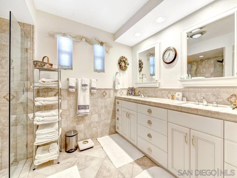 Residential Lease for rent at 45 Antigua Court, Coronado, San Diego County, CA featuring 2 beds and 2 baths