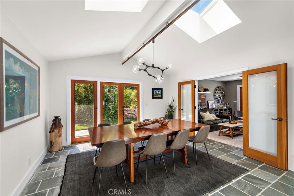 Single Family Residence for rent at 3085 Nestall Road, Laguna Beach, CA featuring 4 beds and 4 baths