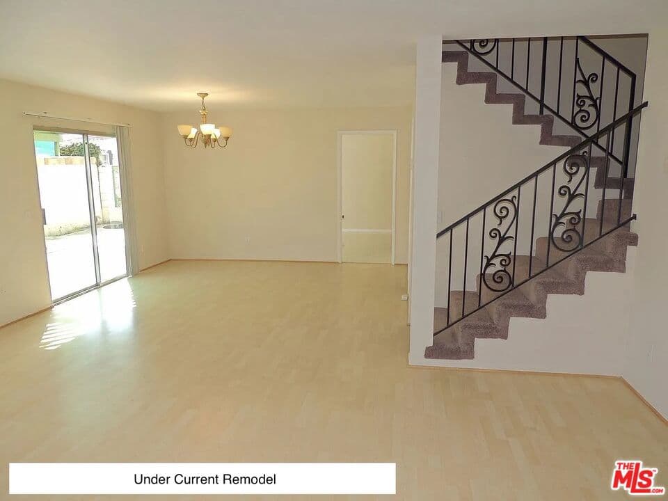 Condominium for rent at 2214 Dufour Avenue B, Redondo Beach, CA featuring 3 beds and 2 baths