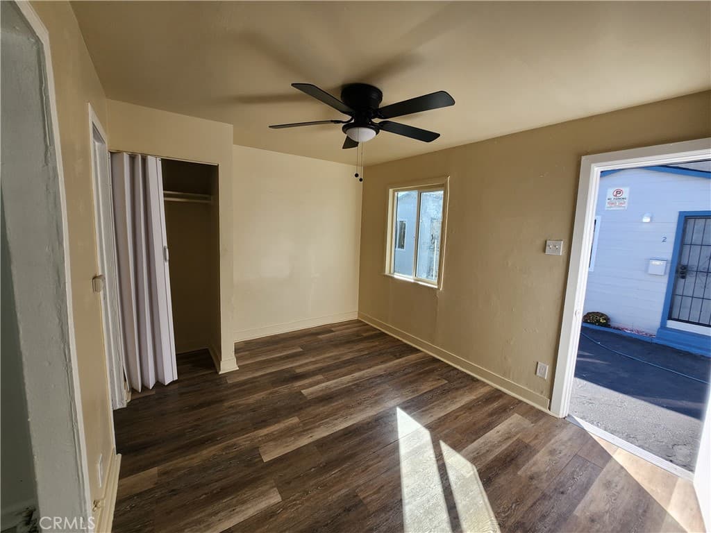 Apartment for rent at 3713 W Imperial 3, Inglewood, CA and 1 bath