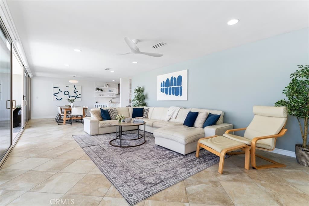 Condominium for rent at 1585 S Coast 24, Laguna Beach, CA featuring 3 beds and 2 baths