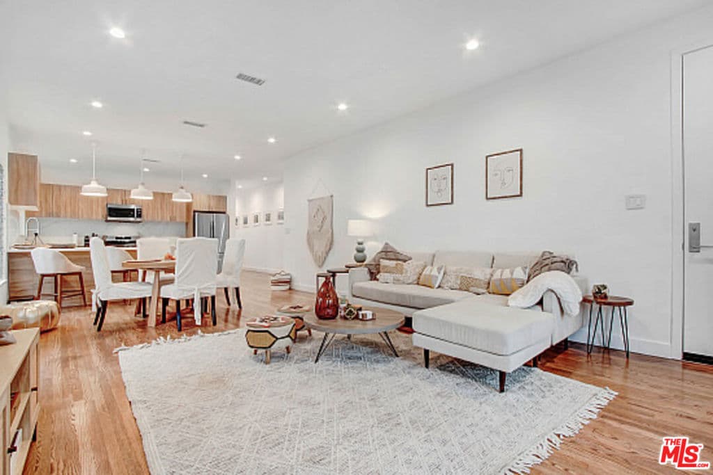 Residential Lease for rent at 434 N Ogden Drive 436 1/2, Los Angeles, Los Angeles County, CA featuring 2 beds and 2 baths