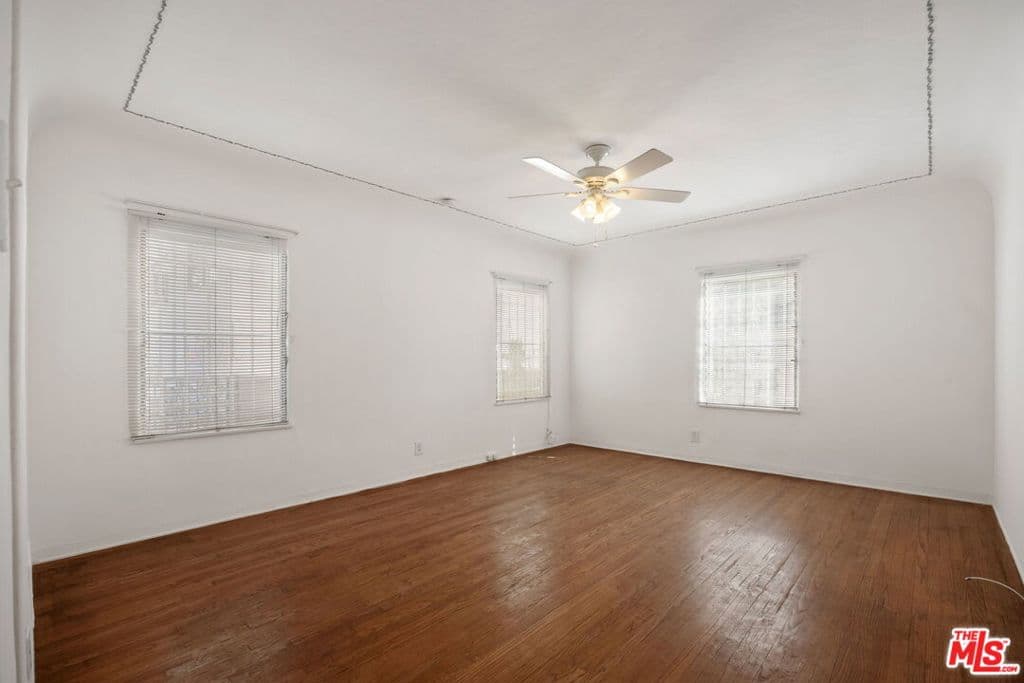 Residential Lease for rent at 436 S Rexford Drive, Beverly Hills, Los Angeles County, CA featuring 3 beds and 2 baths
