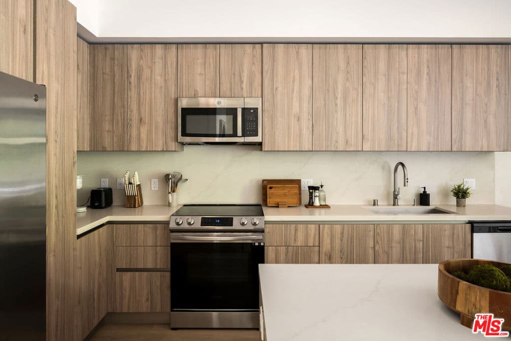 Residential Lease for rent at 3651 Regal Place 504, Los Angeles, Los Angeles County, CA featuring 3 beds and 3 baths