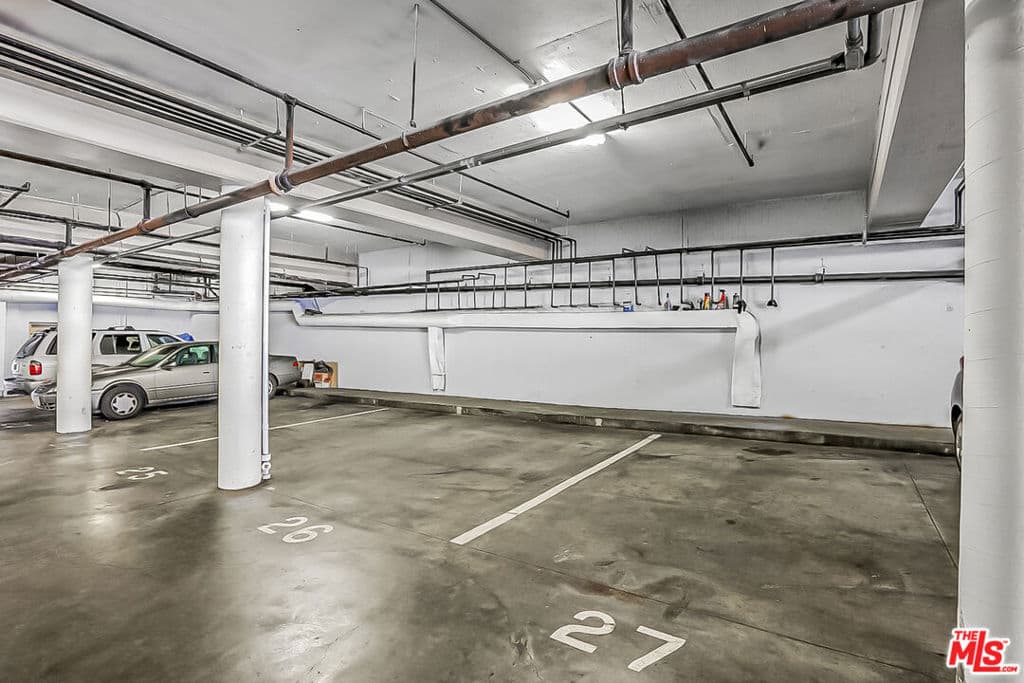 Condominium for rent at 1030 N Orange Grove Avenue 204, West Hollywood, CA featuring 2 beds and 2 baths