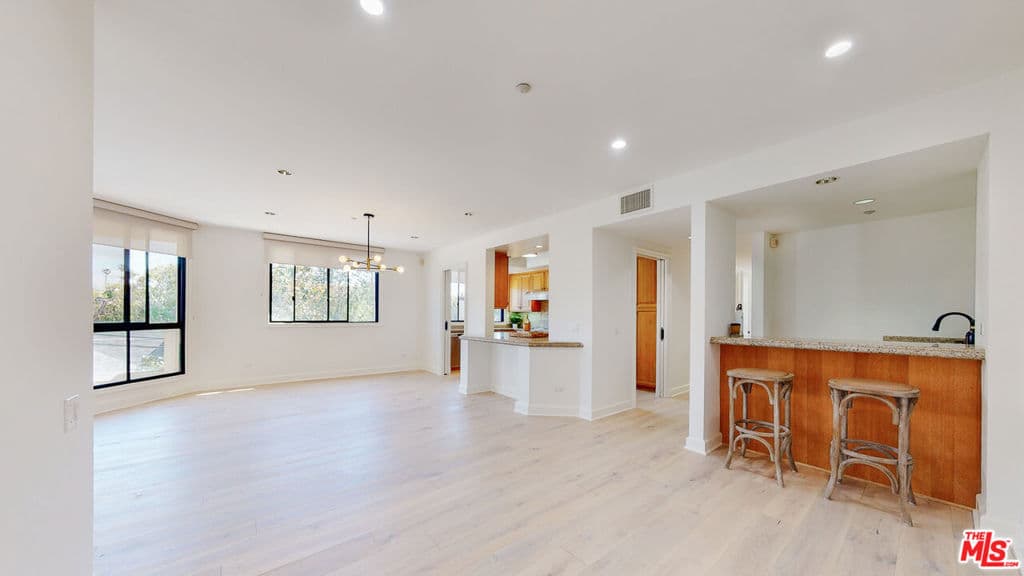 Condominium for rent at 701 OCEAN Avenue 311, Santa Monica, CA featuring 2 beds and 3 baths