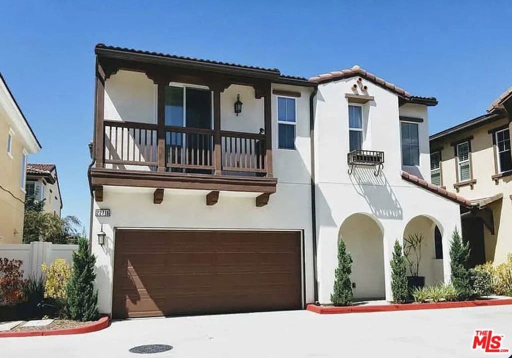 Single Family Residence for rent at 22716 Meyler Street, Torrance, CA featuring 3 beds and 3 baths
