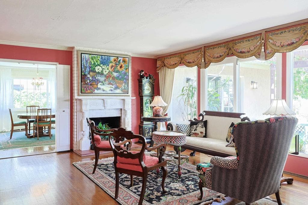 Residential Lease for rent at 610 Country Club, Coronado, San Diego County, CA featuring 3 beds and 3 baths