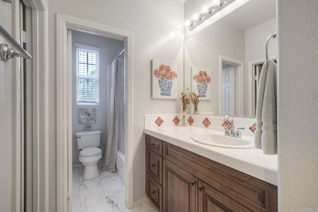Residential Lease for rent at 688 Cypress Hills Drive, Encinitas, San Diego County, CA featuring 4 beds and 5 baths