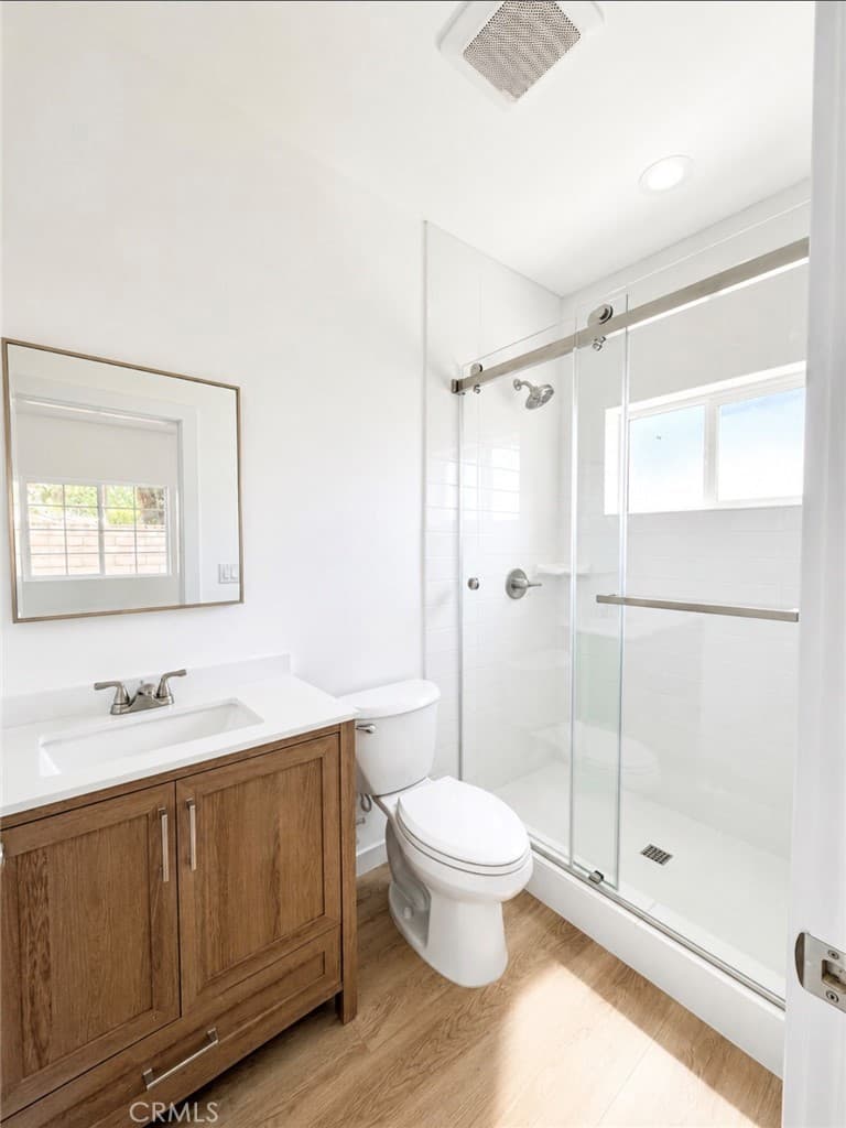 Single Family Residence for rent at 14623 Cullen St, Whittier, CA featuring 2 beds and 2 baths