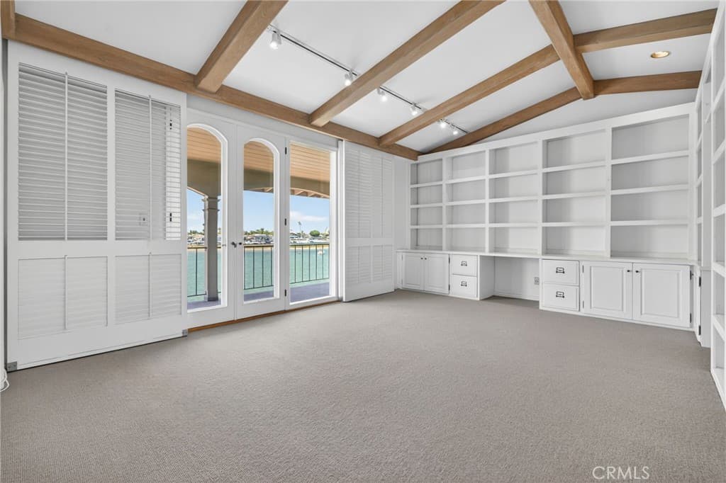 Single Family Residence for rent at 501 Morning Star, Newport Beach, CA featuring 5 beds and 6 baths