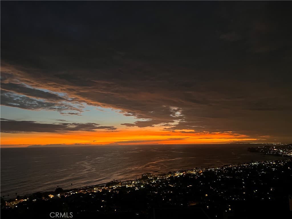 Single Family Residence for rent at 2378 Crestview Drive, Laguna Beach, CA featuring 4 beds and 4 baths