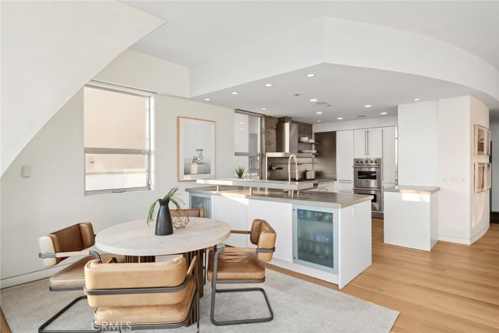 Single Family Residence for rent at 2144 E Oceanfront, Newport Beach, CA featuring 3 beds and 4 baths