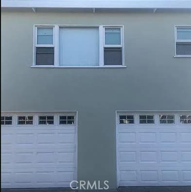 Duplex for rent at 522 Clubhouse Avenue, Newport Beach, CA featuring 2 beds and 1 bath