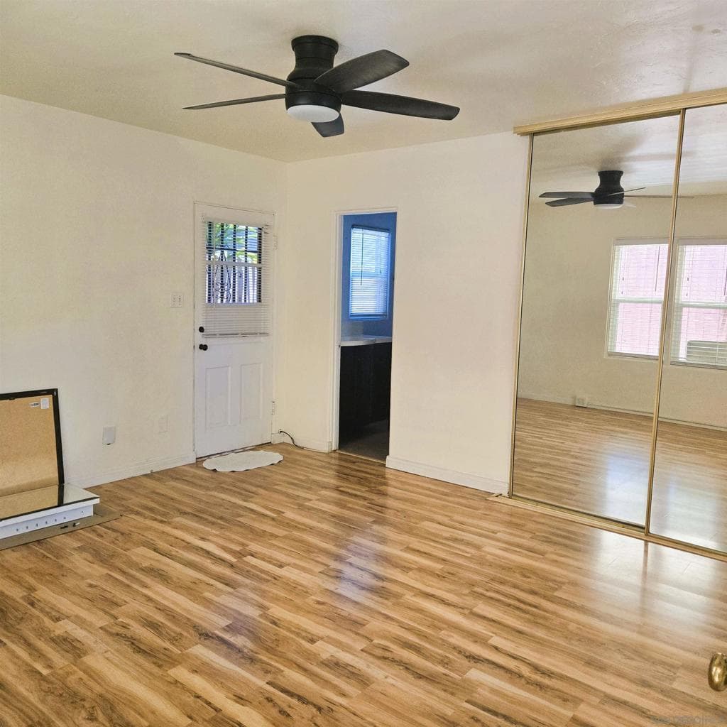 Residential Lease for rent at 411 2nd, Coronado, San Diego County, CA featuring 1 bed and 1 bath