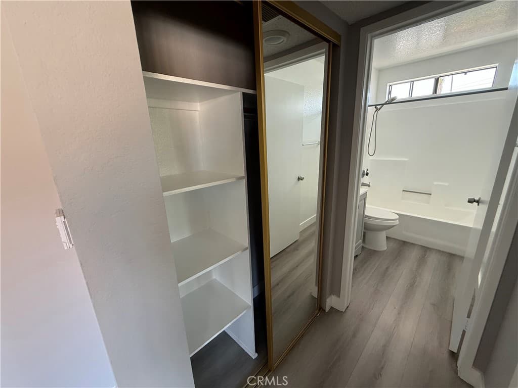 Apartment for rent at 211 Magnolia 205, Glendale, CA featuring 1 bed and 1 bath