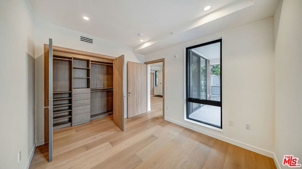 Condominium for rent at 1257 N Detroit Street 102, West Hollywood, CA featuring 1 bed and 2 baths