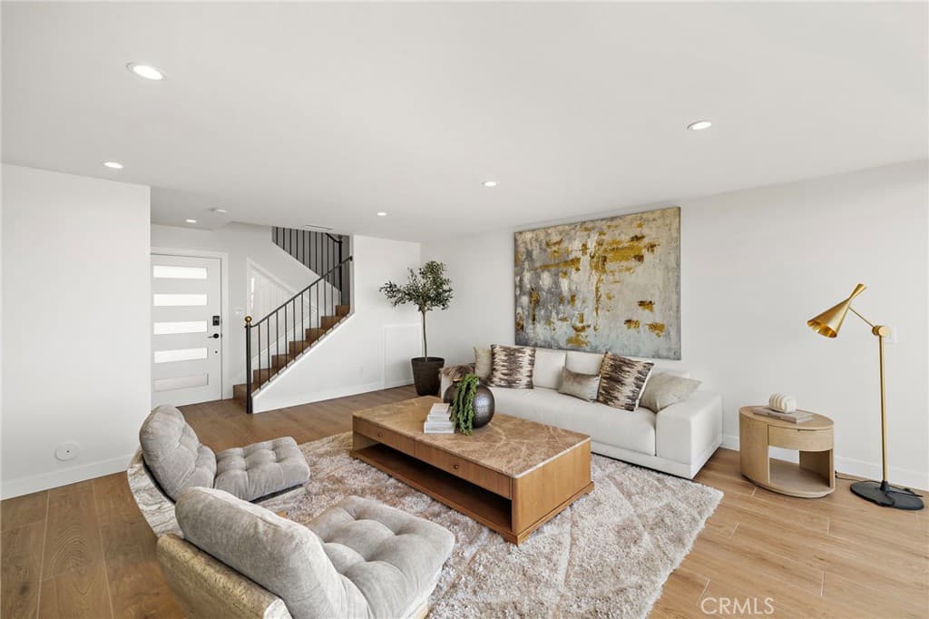 Townhouse for rent at 37 Blue Lagoon, Laguna Beach, CA featuring 2 beds and 3 baths