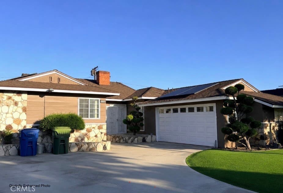 Single Family Residence for sale at 9425 S 10th, Inglewood, CA featuring 3 beds and 2 baths
