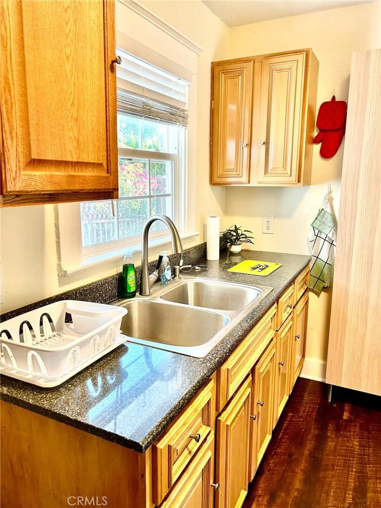 Residential Lease for rent at 421 S Electric Ave A, Alhambra, Los Angeles County, CA featuring 1 bed and 1 bath