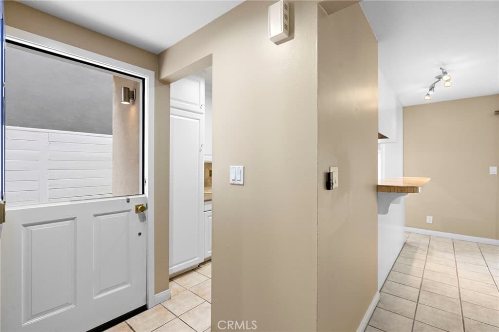 Apartment for rent at 214 20th Street B, Newport Beach, CA featuring 2 beds and 1 bath
