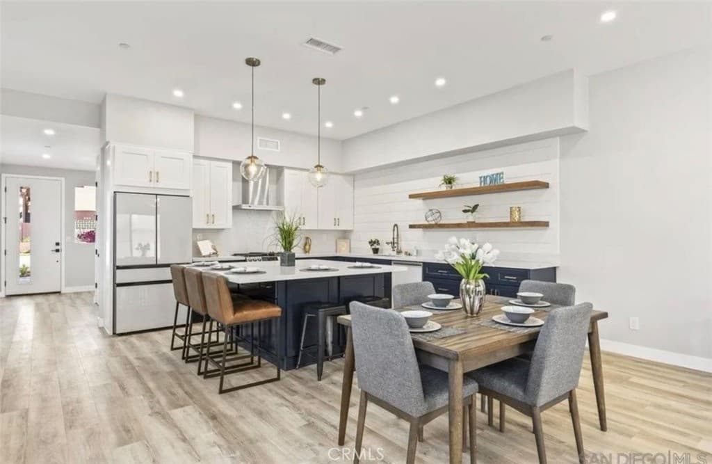 Residential Lease for rent at 178 Dahlia, Imperial Beach, San Diego County, CA featuring 3 beds and 4 baths