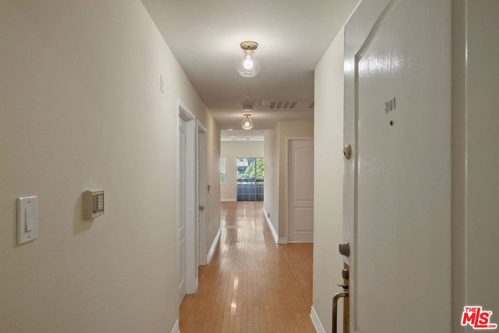 Condominium for rent at 923 Euclid Street 201, Santa Monica, CA featuring 3 beds and 3 baths