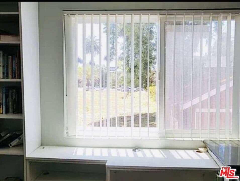 Condominium for rent at 446 San Vicente Boulevard 107, Santa Monica, CA and 1 bath