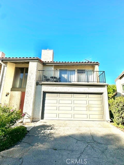 Residential Lease for rent at 11409 Tampa, Los Angeles, Los Angeles County, CA featuring 3 beds and 3 baths