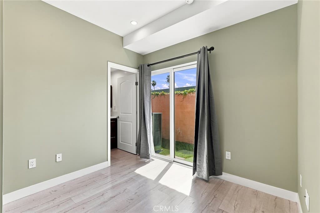 Residential Lease for rent at 15340 Lassen Street, San Fernando, Los Angeles County, CA featuring 3 beds and 4 baths
