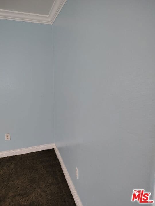 Residential Lease for rent at 10516 Avalon Boulevard, Los Angeles, Los Angeles County, CA featuring 3 beds and 2 baths