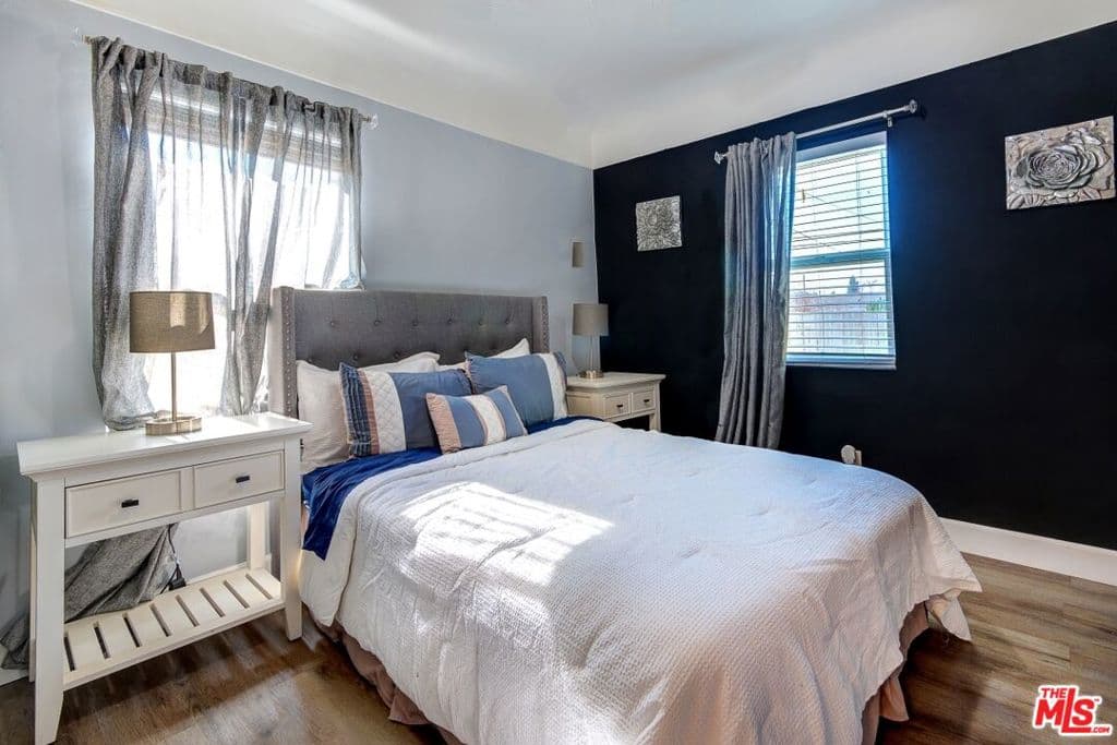 Single Family Residence for rent at 9001 S 5TH Avenue, Inglewood, CA featuring 3 beds and 2 baths