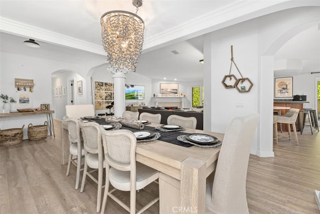 Single Family Residence for rent at 600 Cliff Drive, Newport Beach, CA featuring 5 beds and 5 baths