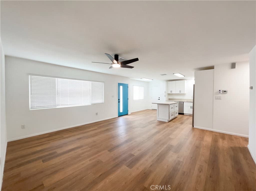 Single Family Residence for sale at 386 W Sunview, Palm Springs, CA featuring 4 beds and 2 baths