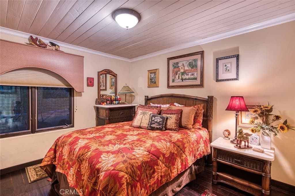 Single Family Residence for rent at 31641 Mar Vista Avenue, Laguna Beach, CA featuring 3 beds and 4 baths