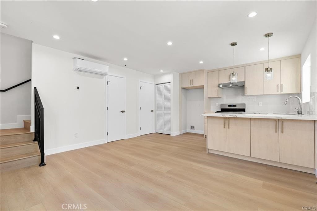 Quadruplex for rent at 1133 B N Maryland, Glendale, CA featuring 2 beds and 2 baths