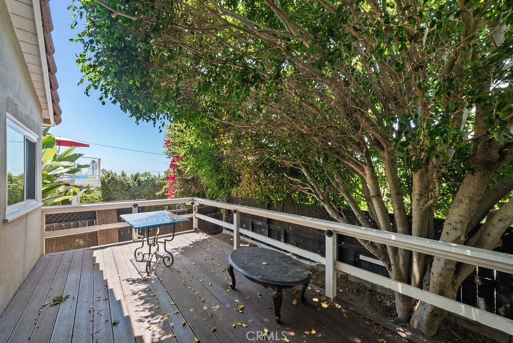 Single Family Residence for rent at 1881 Glennerye, Laguna Beach, CA featuring 3 beds and 2 baths