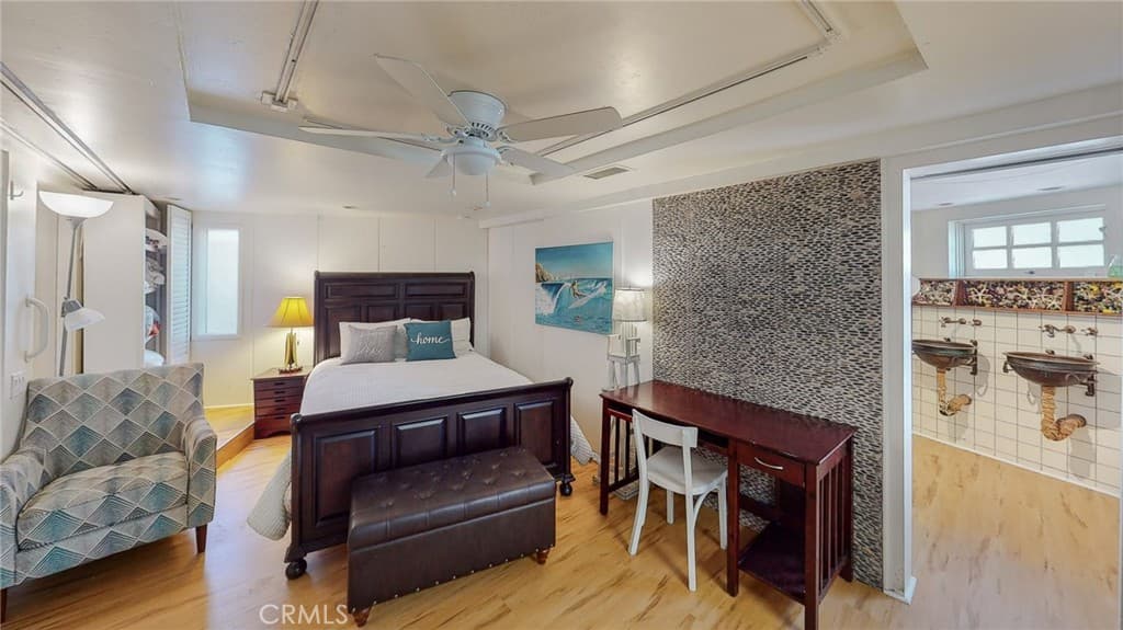 Apartment for rent at 274 Diamond Street 1, Laguna Beach, CA featuring 1 bed and 1 bath