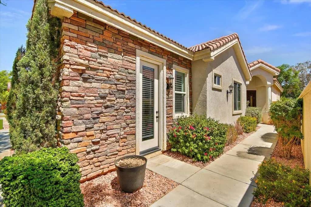 49580 Wayne Street, Indio, CA — listing photo 1