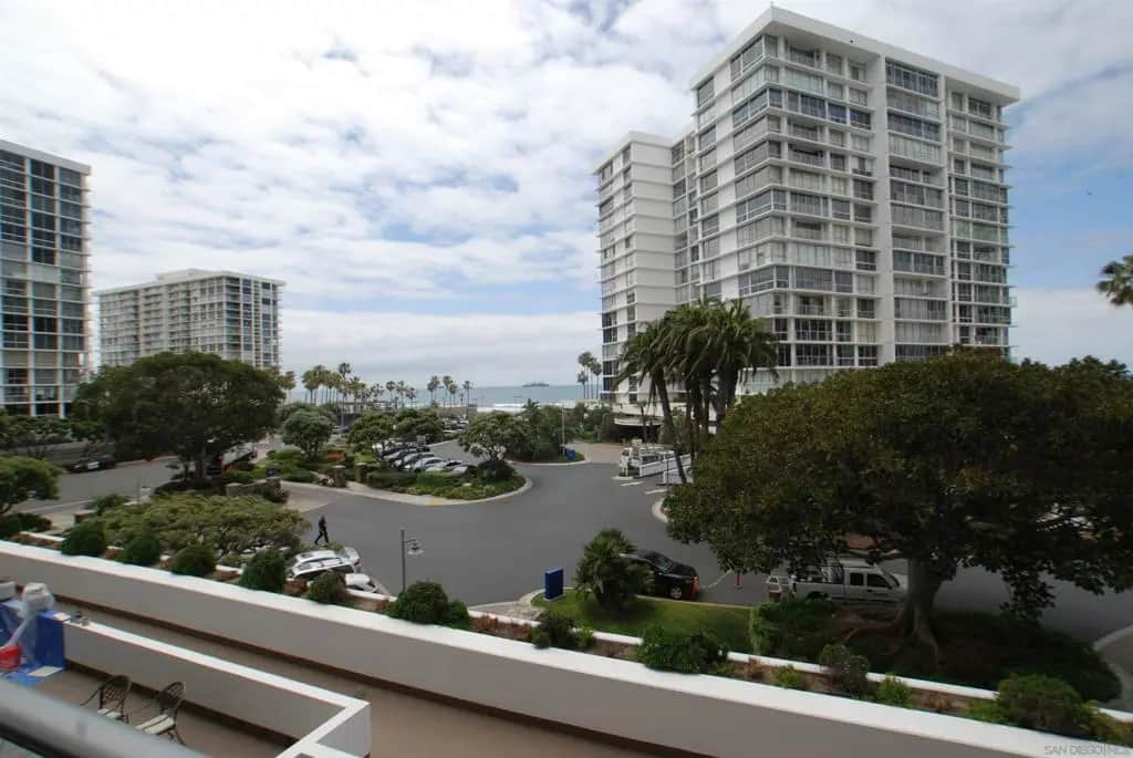 1770 Avenida Del Mundo 201, Coronado, CA — listing photo 1