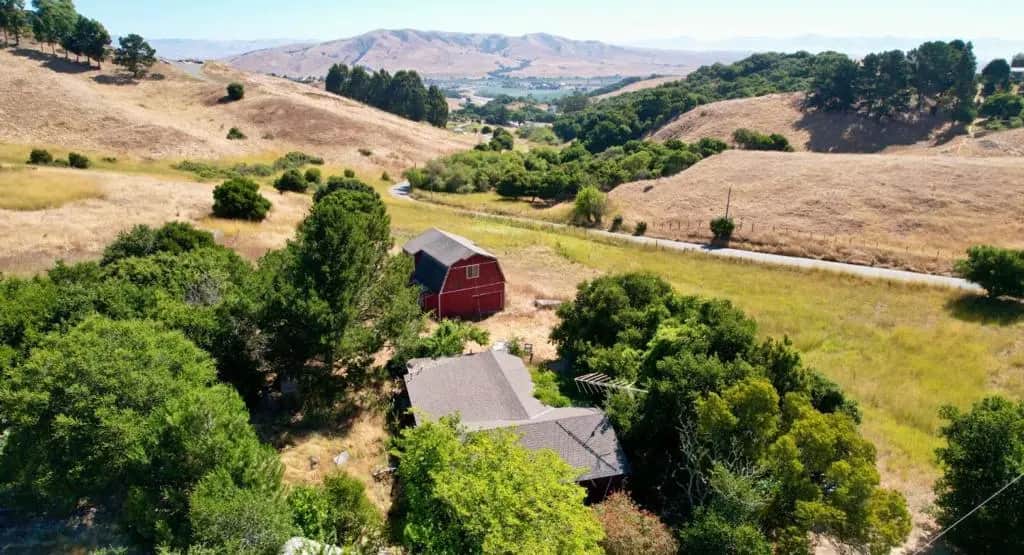 1110 Merrill Road, San Juan Bautista, CA — listing photo 1