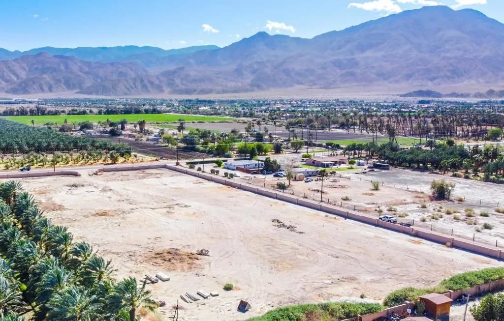 82300 Ave 58, Thermal, CA — listing photo 1