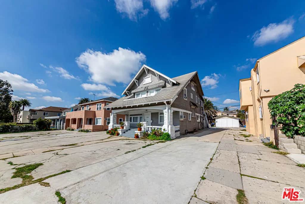 1717 Crenshaw Boulevard, Los Angeles, CA — listing photo 1
