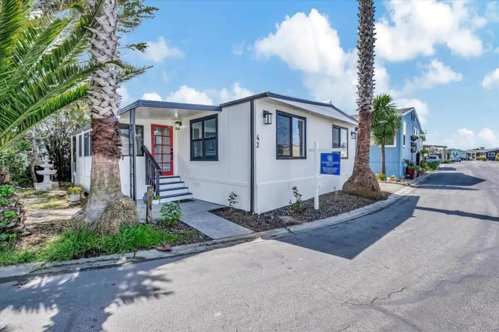 2395 Delaware Avenue 42, Santa Cruz, CA — listing photo 1