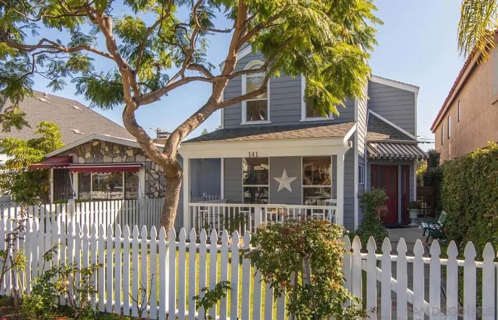 141 I Ave, Coronado, CA — listing photo 1